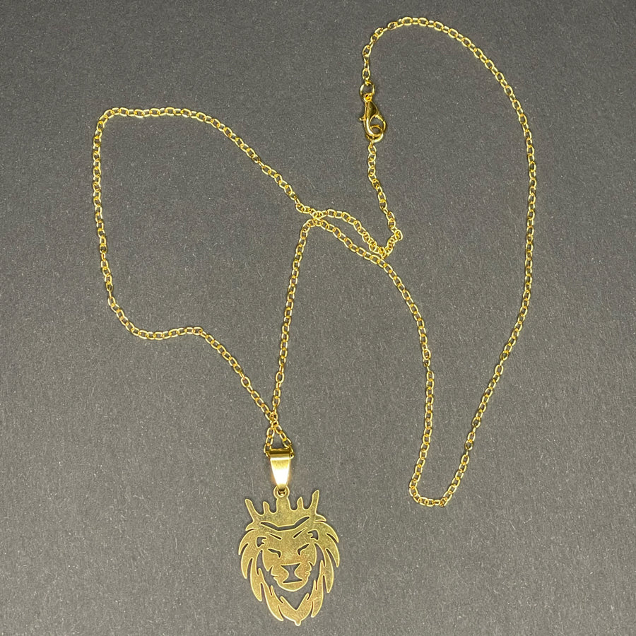 Kette mit Löwenanhänger
